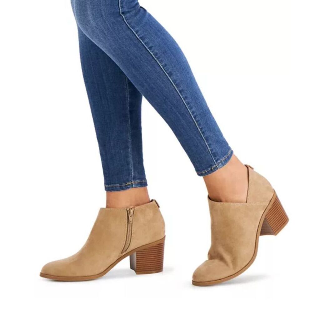 NWB Style & Co "Felaa" Asymmetrical Booties Taupe Block Heel Ankle Boots Size 8